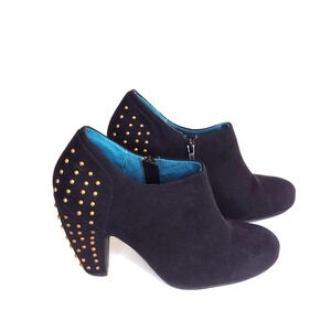 Black Studded Heels 8.5 M Gold Heels Booties Micro suede  London Rebel 2.75"-3"